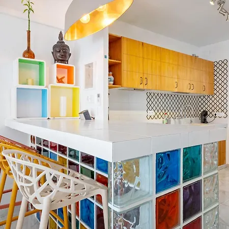 Holiday home Hauzify I Casa Mirador 8 *